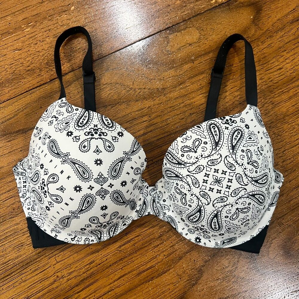 PINK Victoria's Secret Wear Everywhere T-Shirt Bra 34DD Paisley White Black